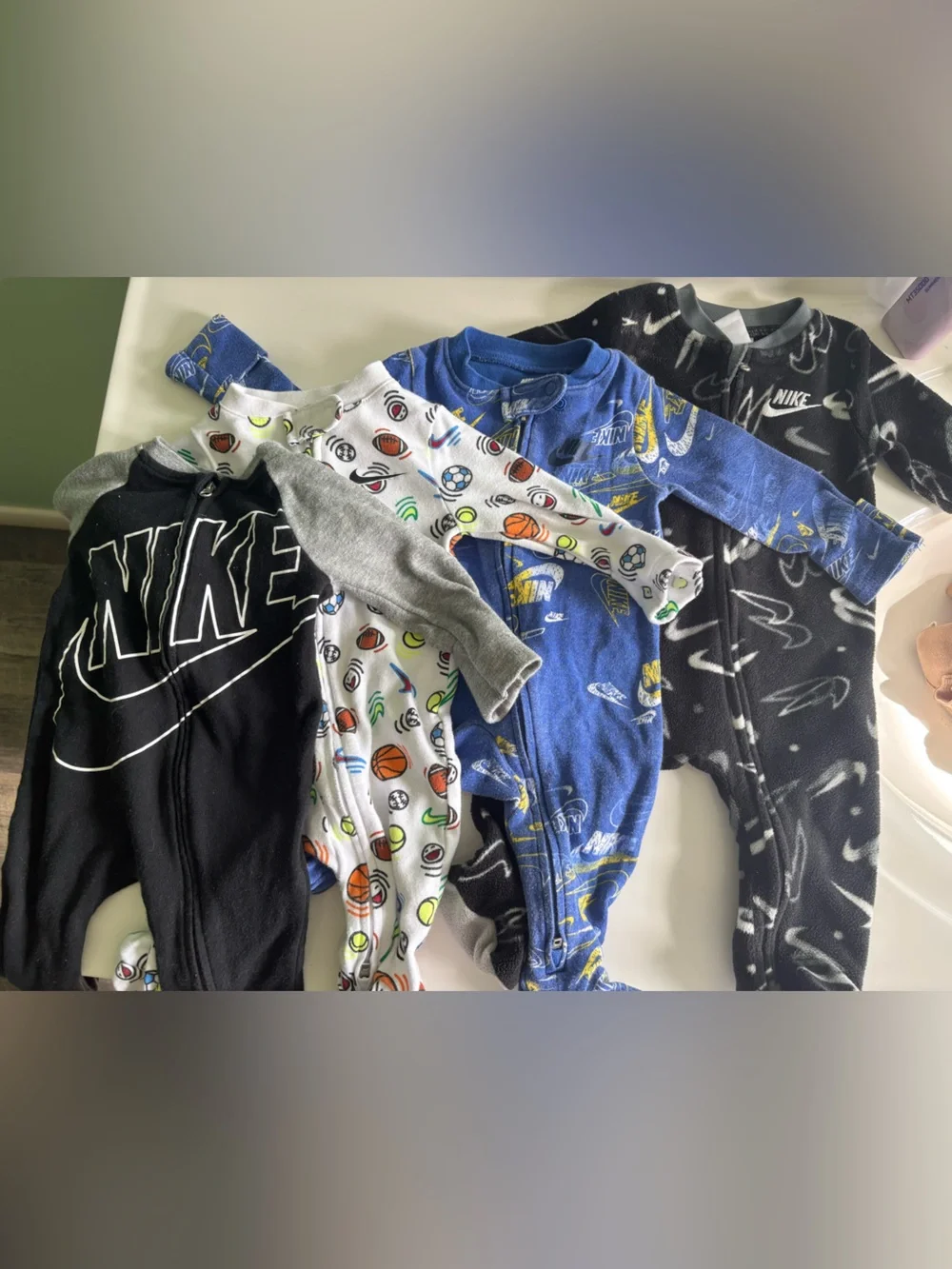 Nike Baby 3M Bundle | 7 Piece Sleepers & Onesies